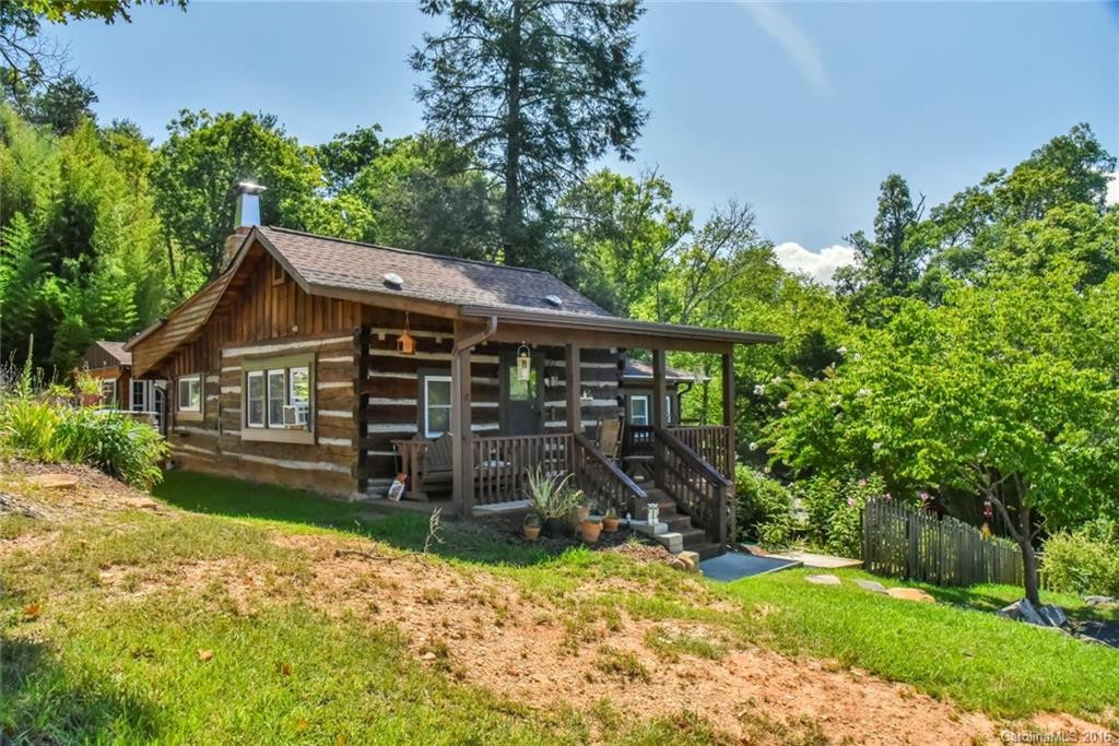 52 Hamburg Drive