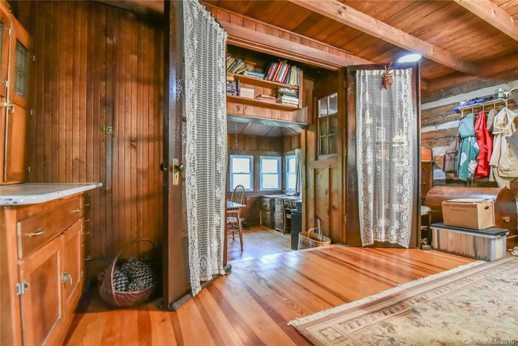 52 Hamburg Drive - Photo 5