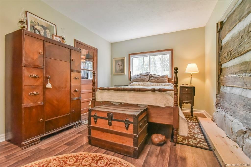 52 Hamburg Drive - Photo 9