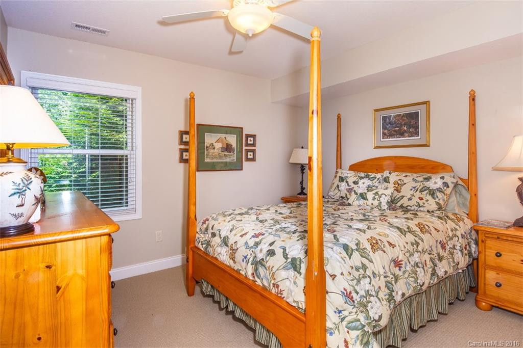 303 Qualla Circle #U68L69 - Photo 16