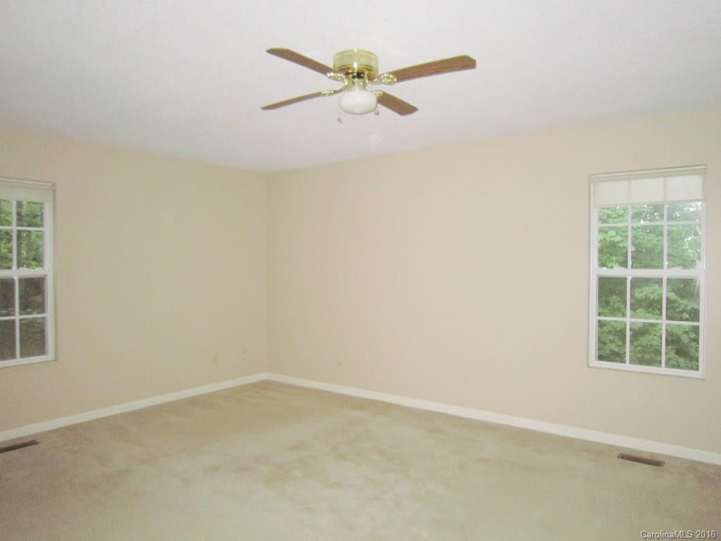 3 Franklin Place - Photo 7