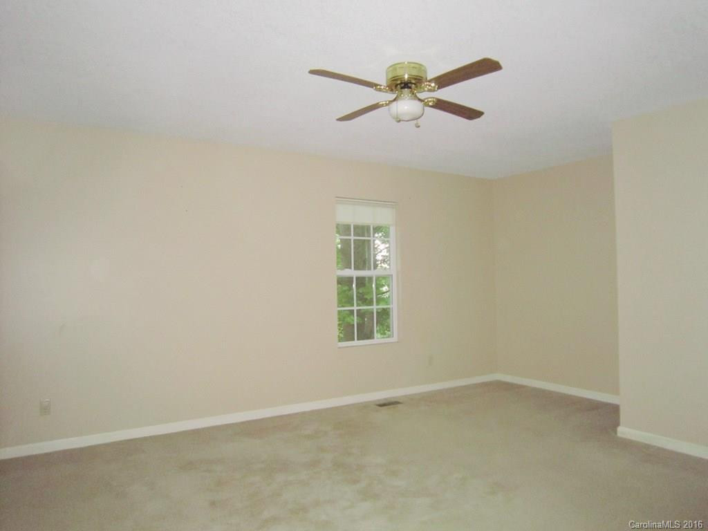 3 Franklin Place - Photo 8