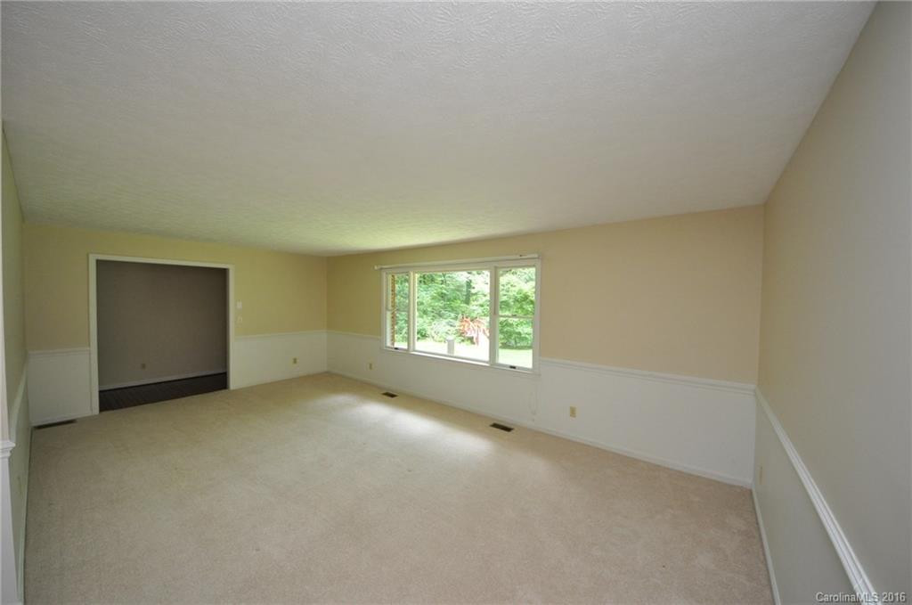 111 Boyd Drive - Photo 4