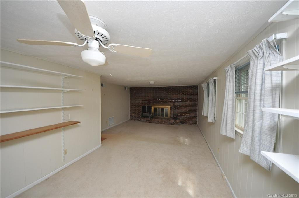 111 Boyd Drive - Photo 7