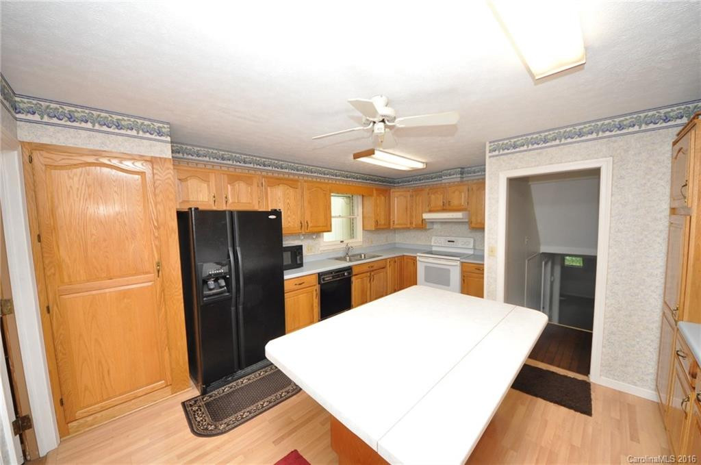 111 Boyd Drive - Photo 8