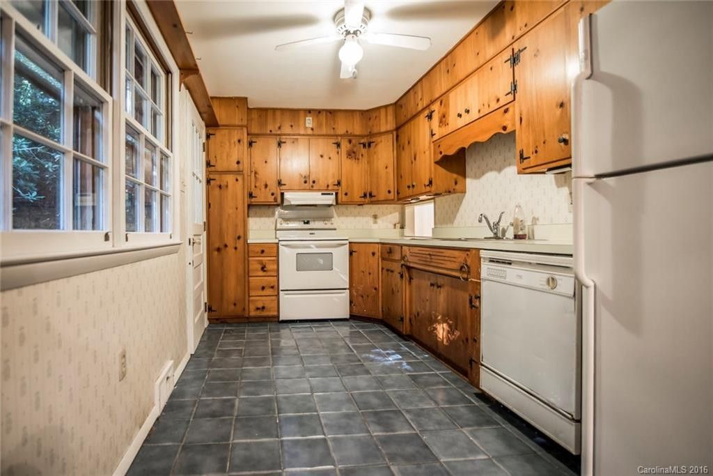 34 Diana Drive - Photo 10