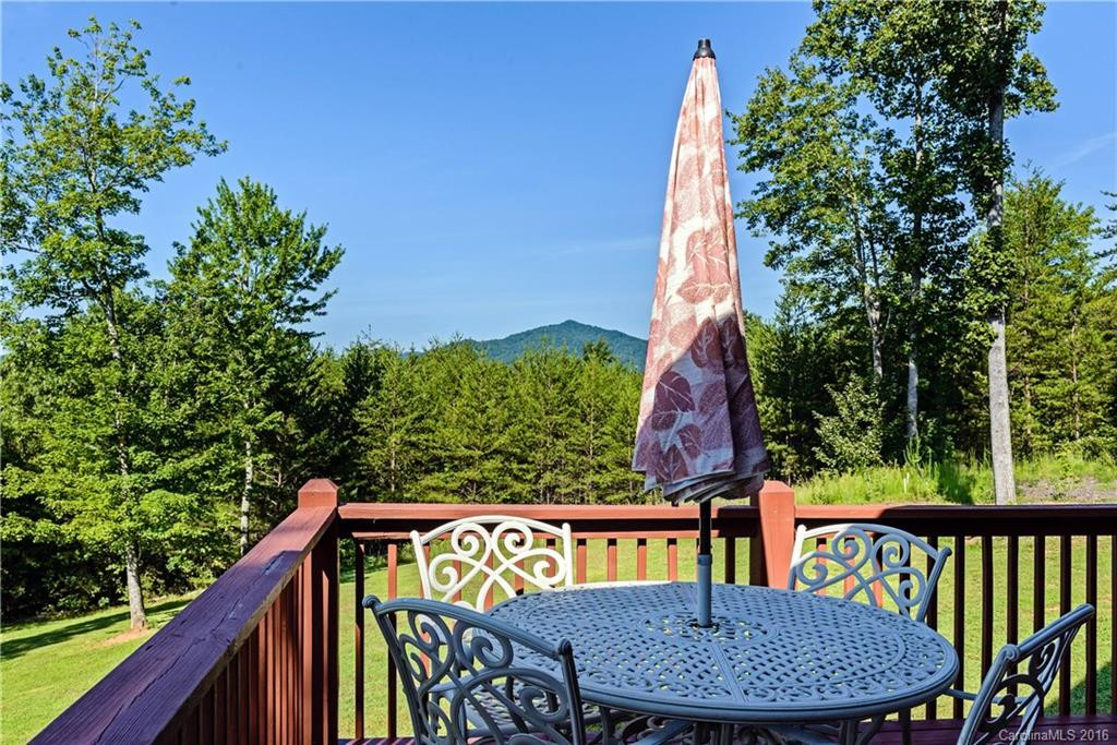 512 Sweetbriar Road - Photo 2