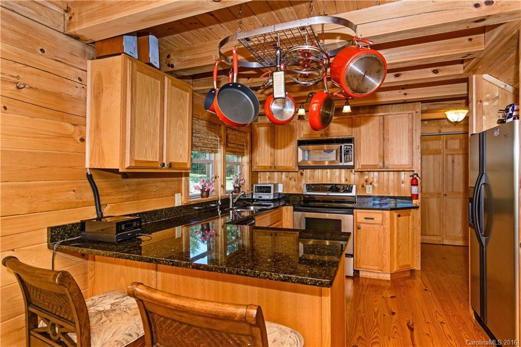 512 Sweetbriar Road - Photo 6