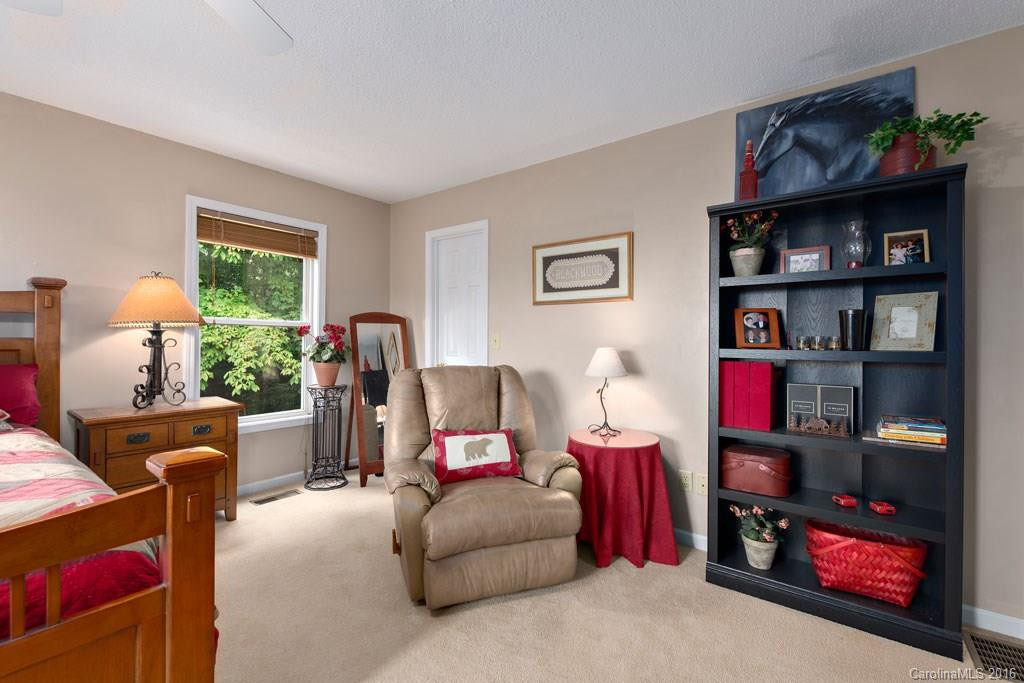 1747 Secluded Valley Road - Photo 14