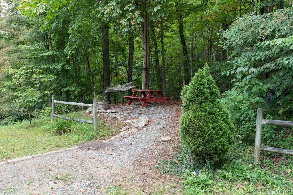 1747 Secluded Valley Road - Photo 23