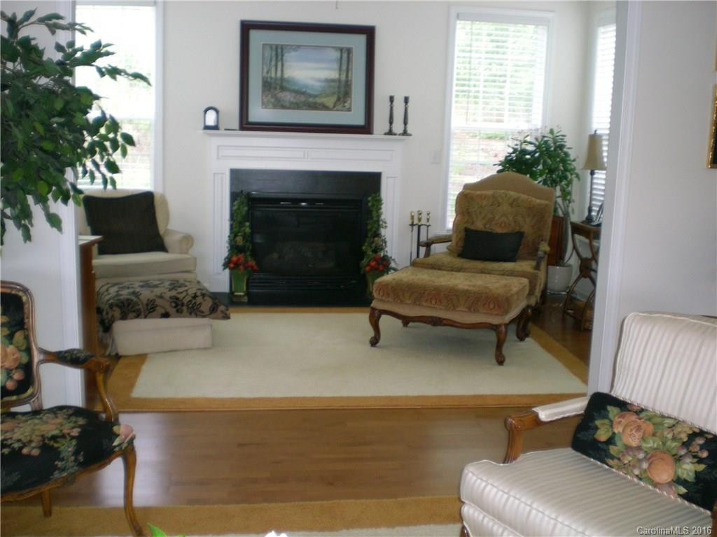 40 Summer Meadow Road - Photo 8