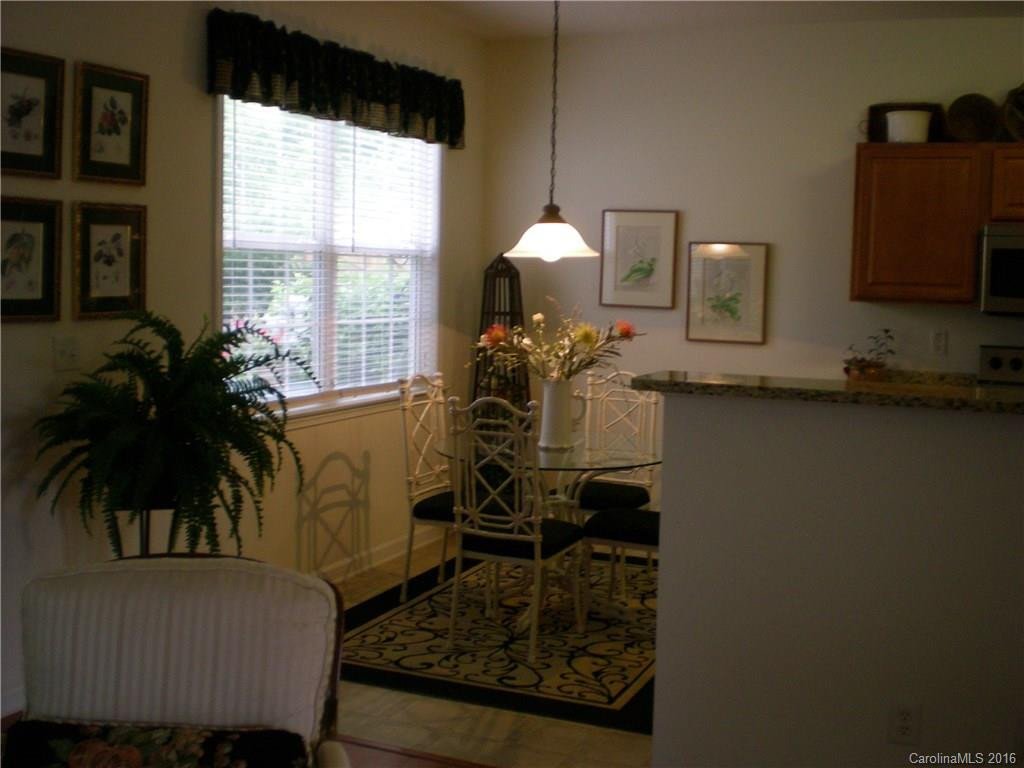 40 Summer Meadow Road - Photo 10