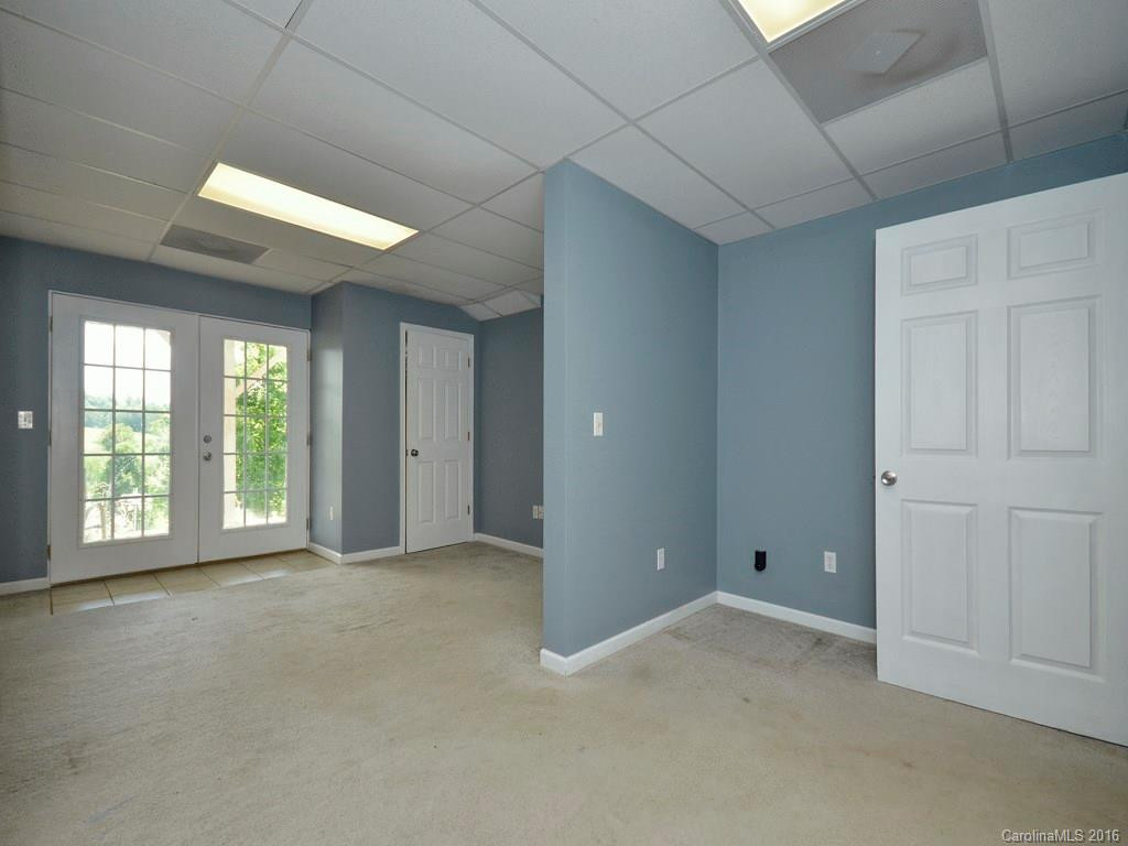 15 Due West Drive #1-B - Photo 19