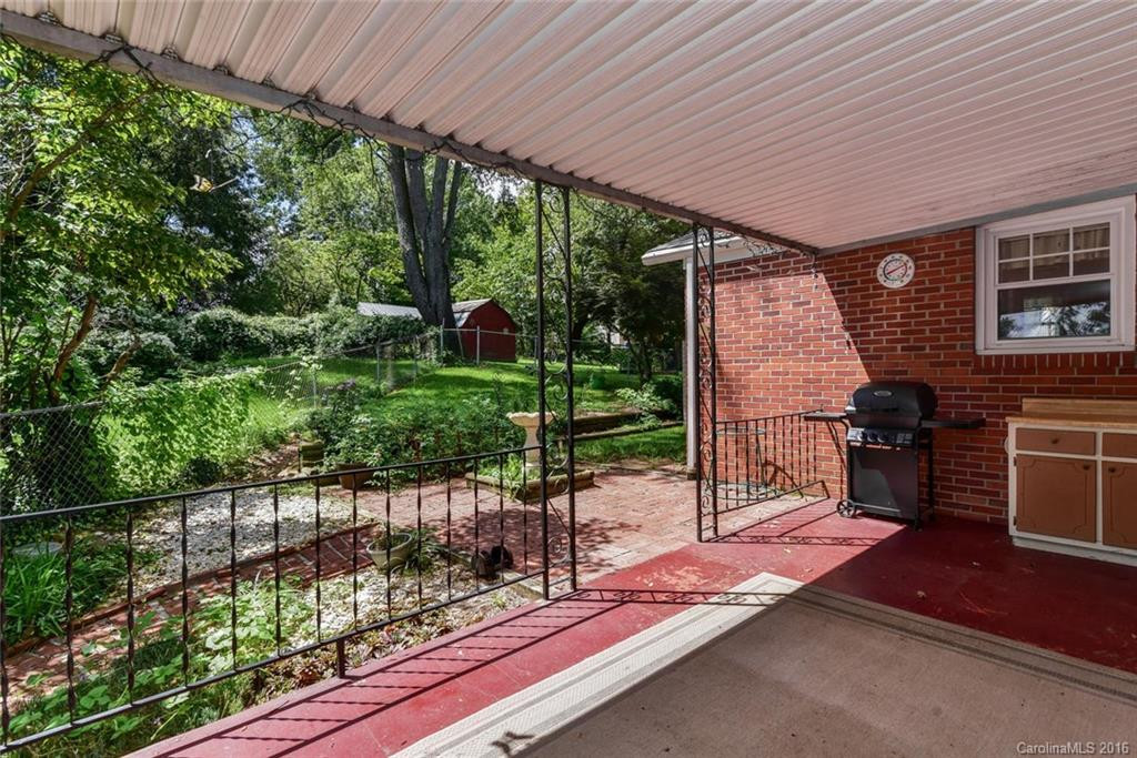 114 Brucemont Circle - Photo 19