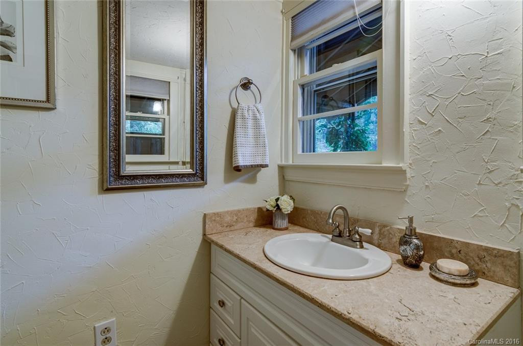 183 Forest Hill Drive - Photo 13