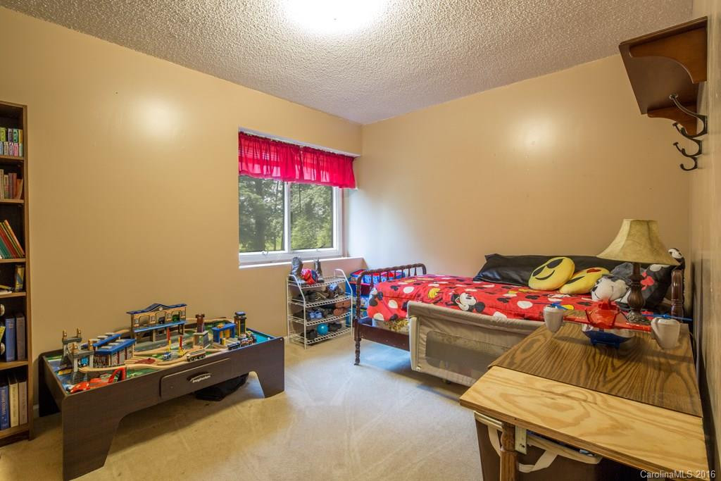 201 Forest Park Drive - Photo 18