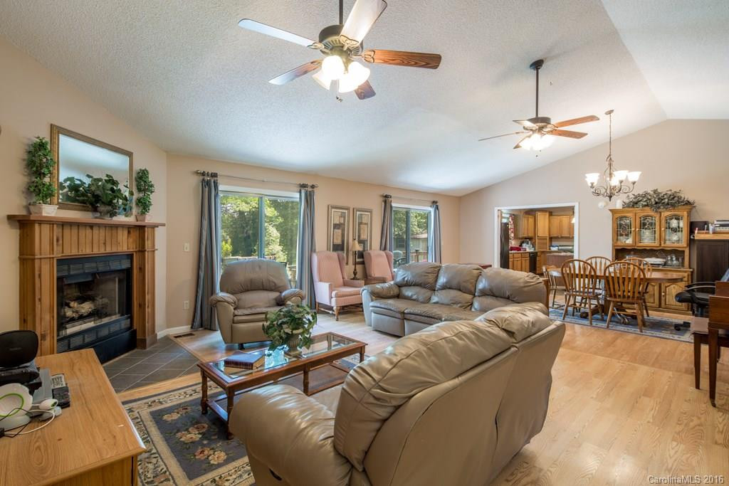 201 Forest Park Drive - Photo 8