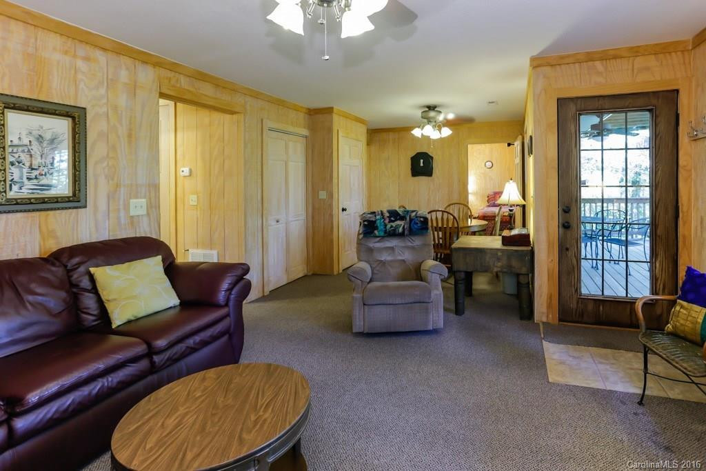 264 Jones Court - Photo 16