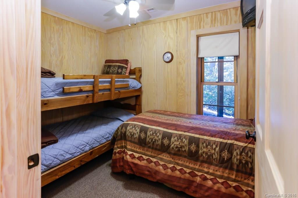 264 Jones Court - Photo 19