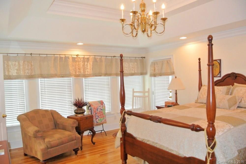 452 Chisholm Trail - Photo 11