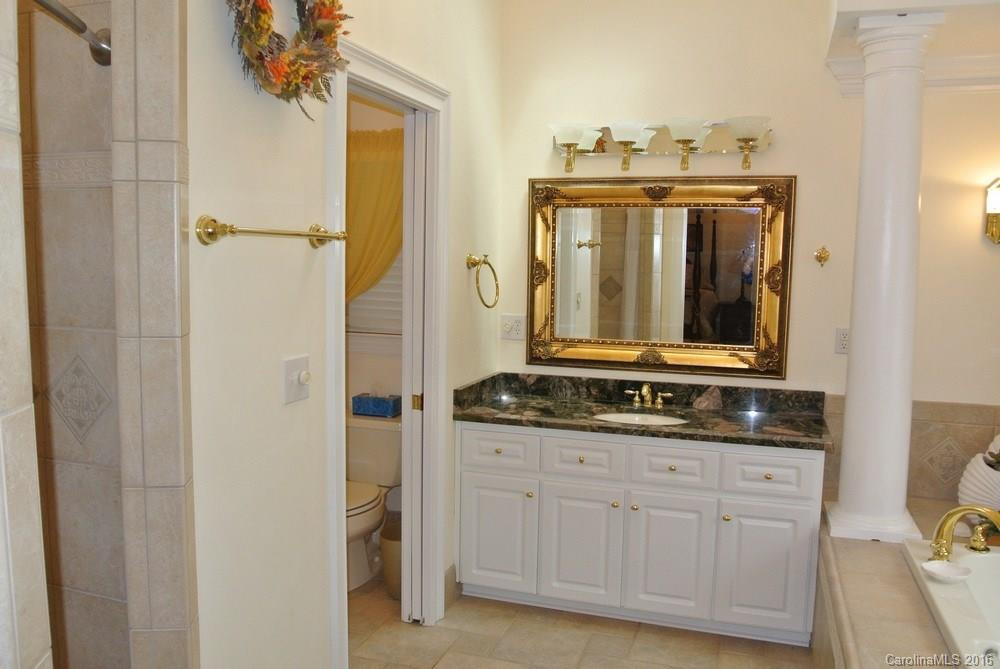 452 Chisholm Trail - Photo 13