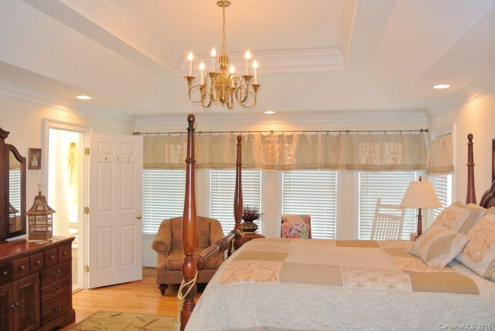 452 Chisholm Trail - Photo 10