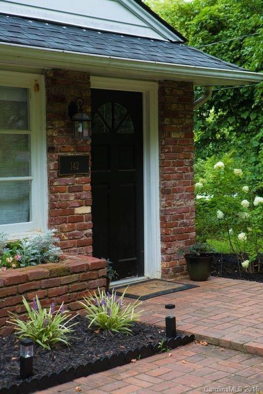 142 Rock Hill Road - Photo 2