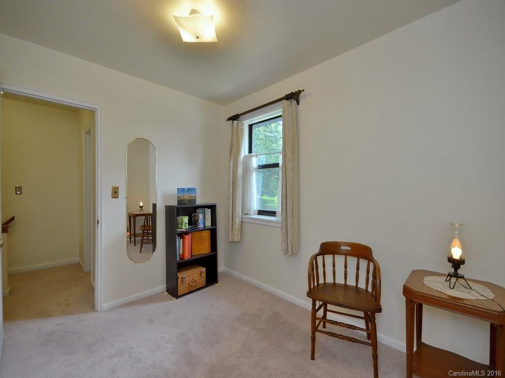 615 Biltmore Avenue #D5 - Photo 8