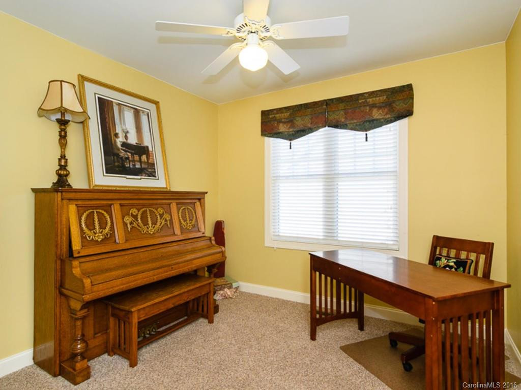 209 Vista Falls Road - Photo 15