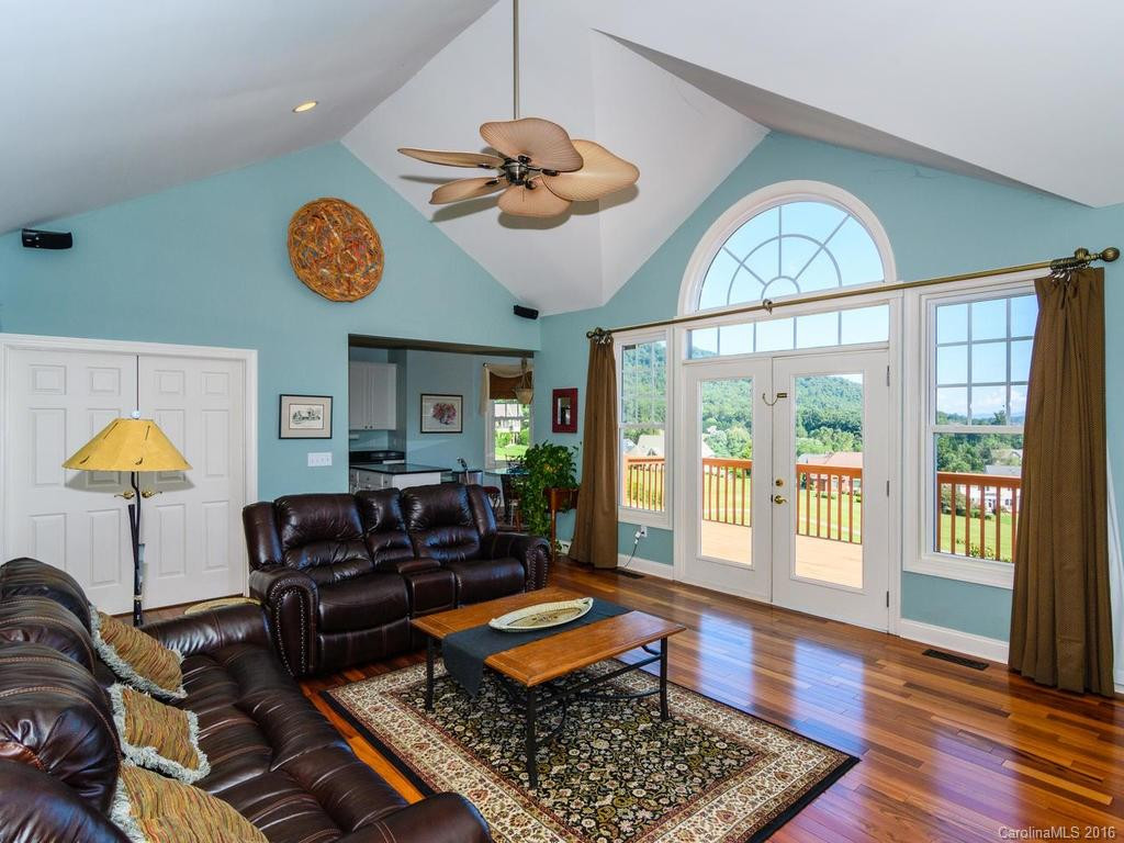 209 Vista Falls Road - Photo 4