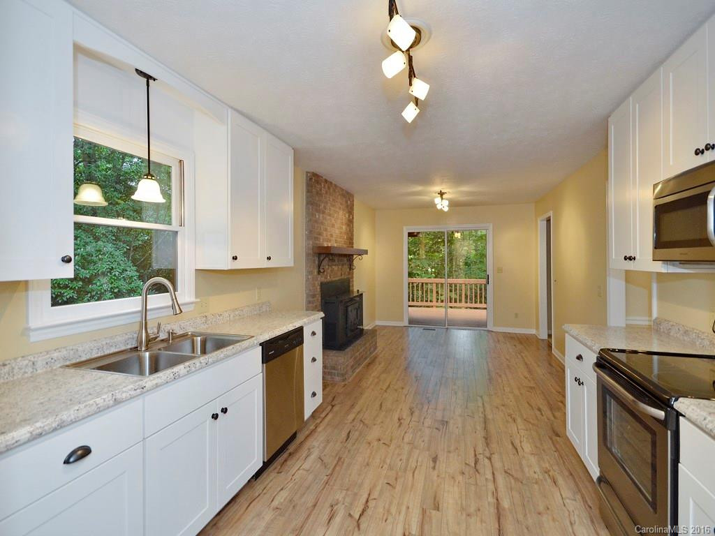 15 Falling Oak Lane - Photo 5