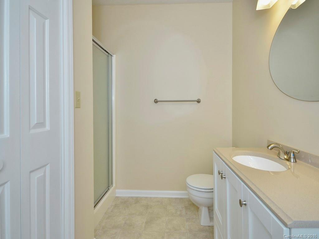 15 Falling Oak Lane - Photo 10