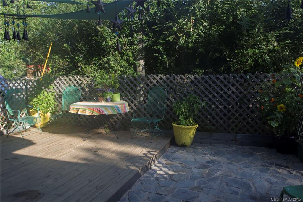 211 North Avenue #31-34 - Photo 3