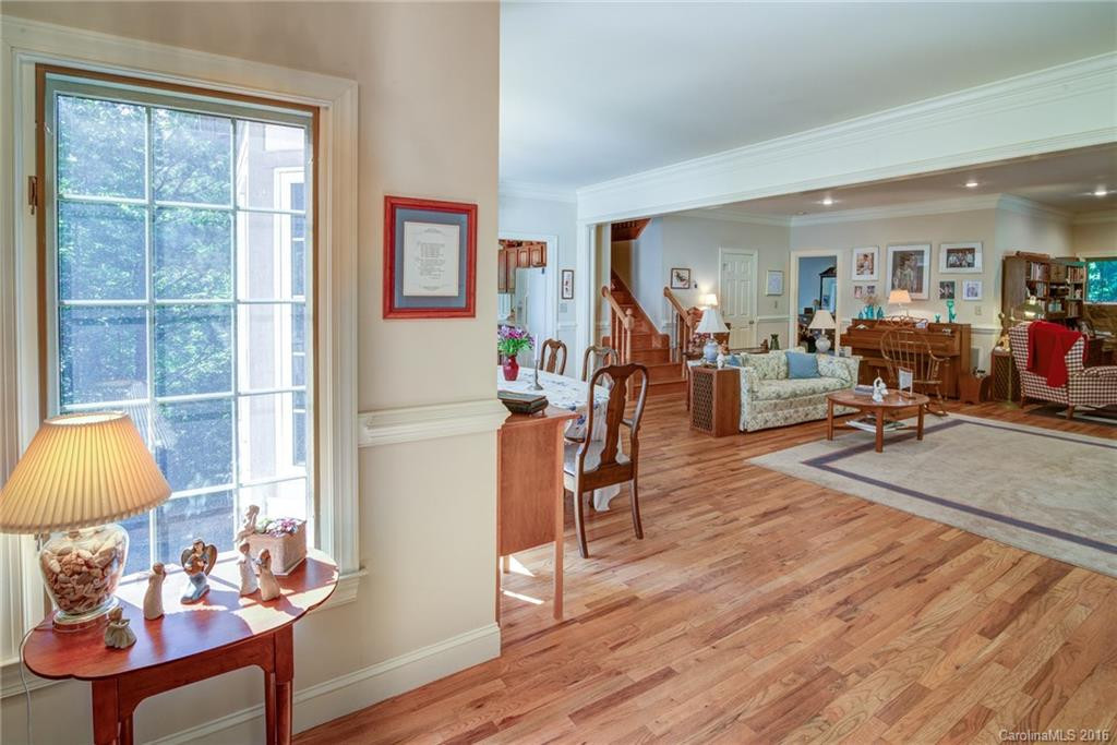 160 Pearson Lane - Photo 2