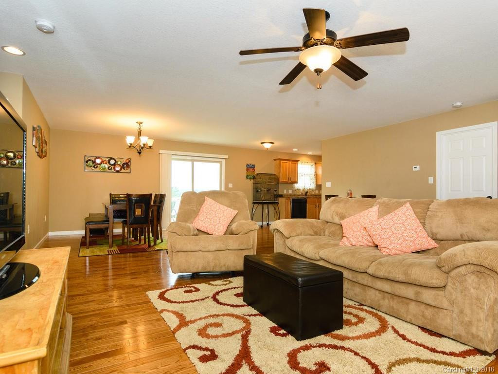 1595 Bear Creek Road - Photo 4