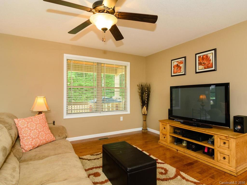 1595 Bear Creek Road - Photo 7
