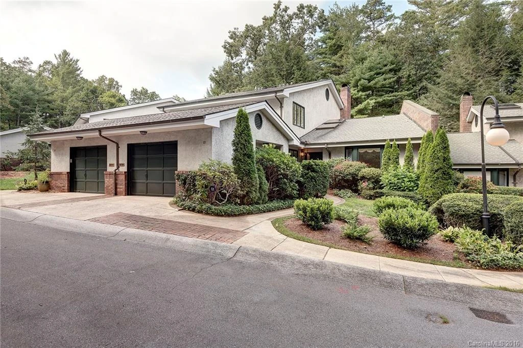 12 Bourne Lane #12