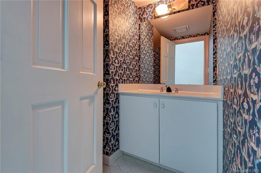 12 Bourne Lane #12 - Photo 18