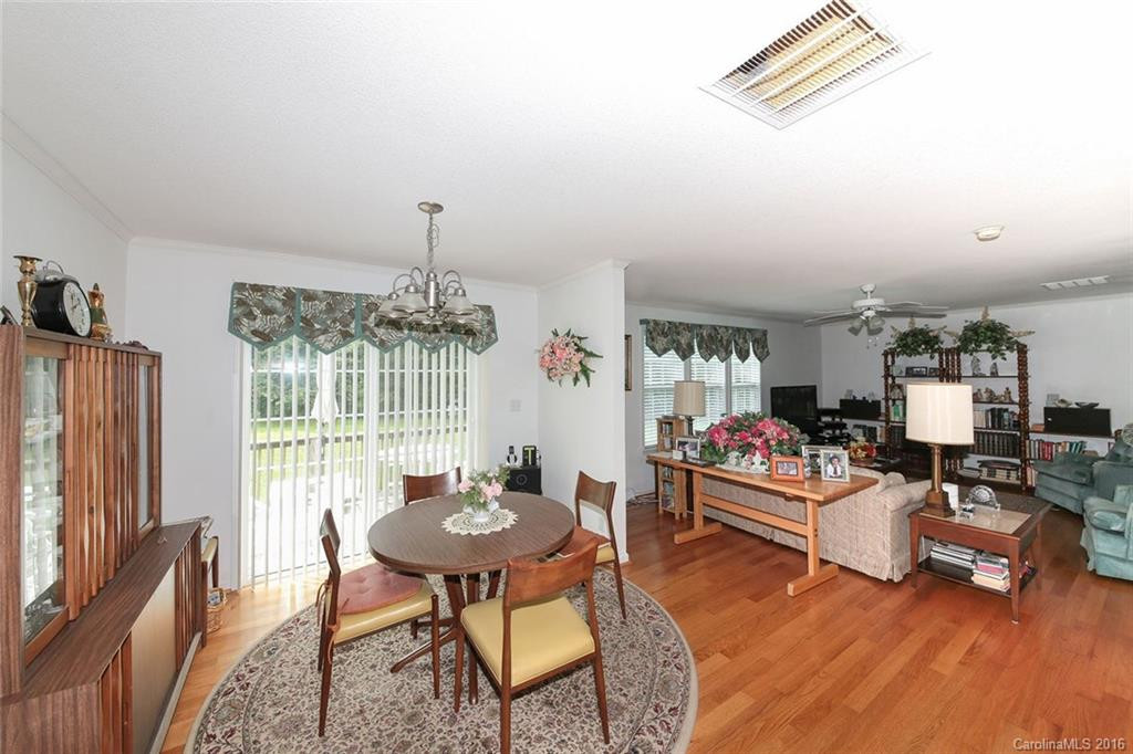 114 Chelsea Nix Lane - Photo 11