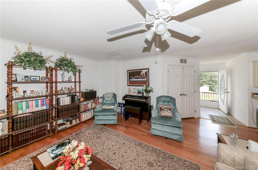 114 Chelsea Nix Lane - Photo 13