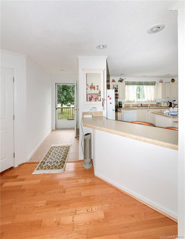 114 Chelsea Nix Lane - Photo 5