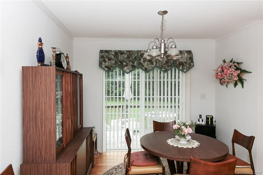 114 Chelsea Nix Lane - Photo 10