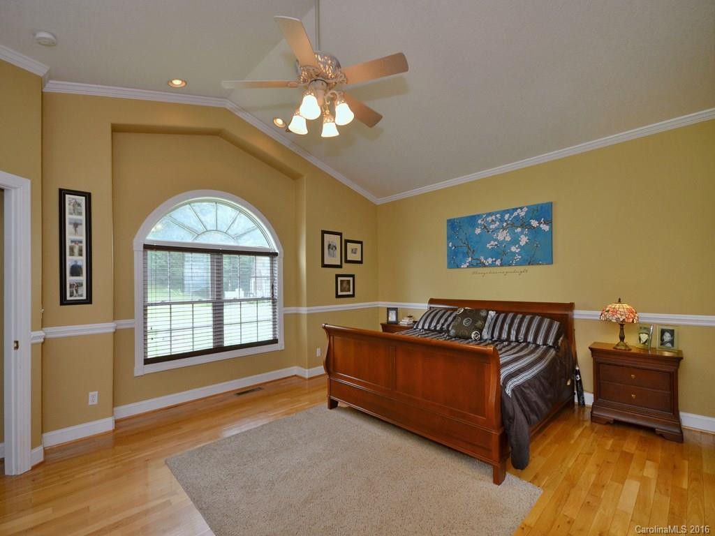 9 Forest Ridge Drive - Photo 12