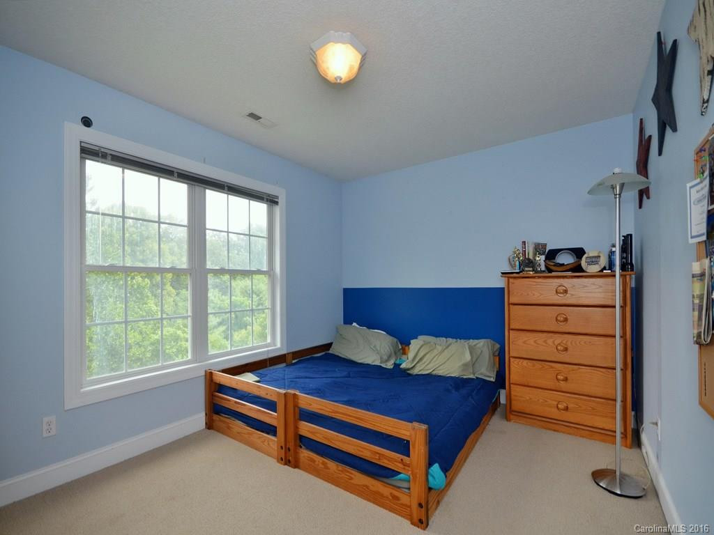 9 Forest Ridge Drive - Photo 17