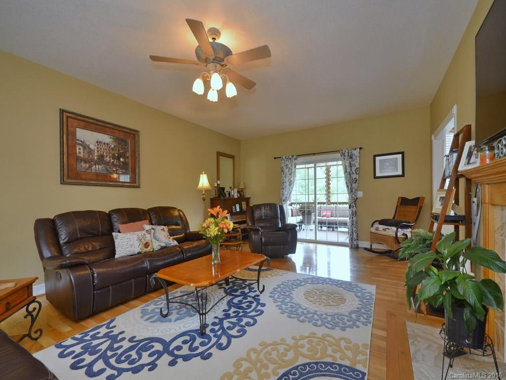 9 Forest Ridge Drive - Photo 6