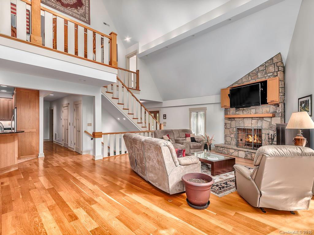 14 Sugar Maple Drive #246 - Photo 3