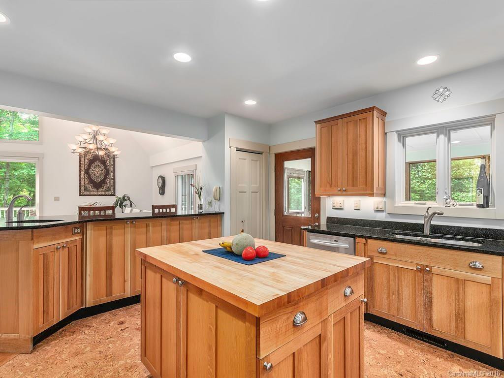14 Sugar Maple Drive #246 - Photo 7