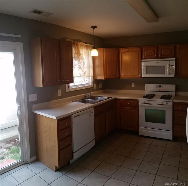 106 Rotunda Circle #106 - Photo 4