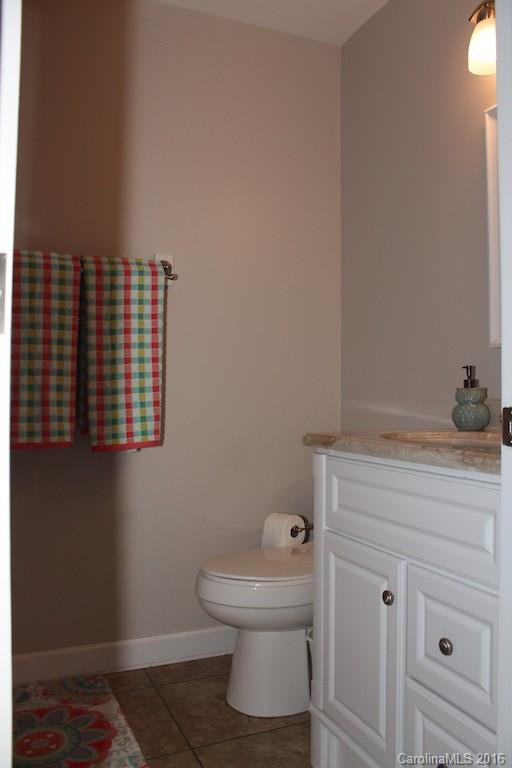 330 Bodie Avenue - Photo 15