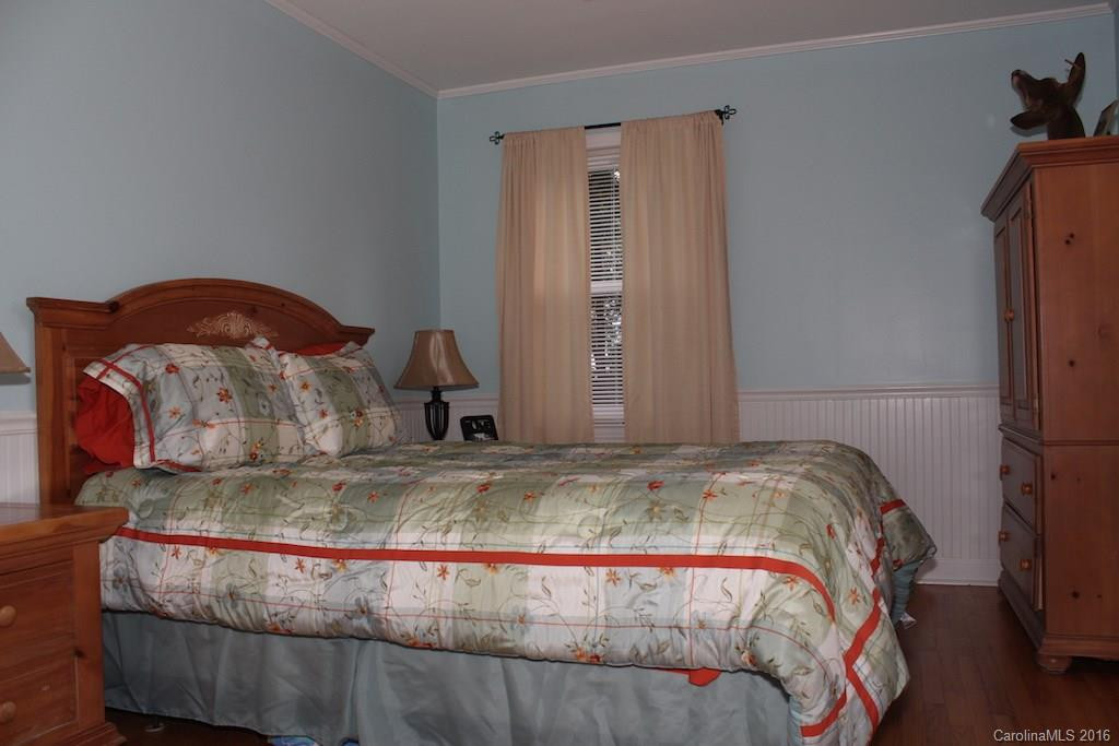330 Bodie Avenue - Photo 17